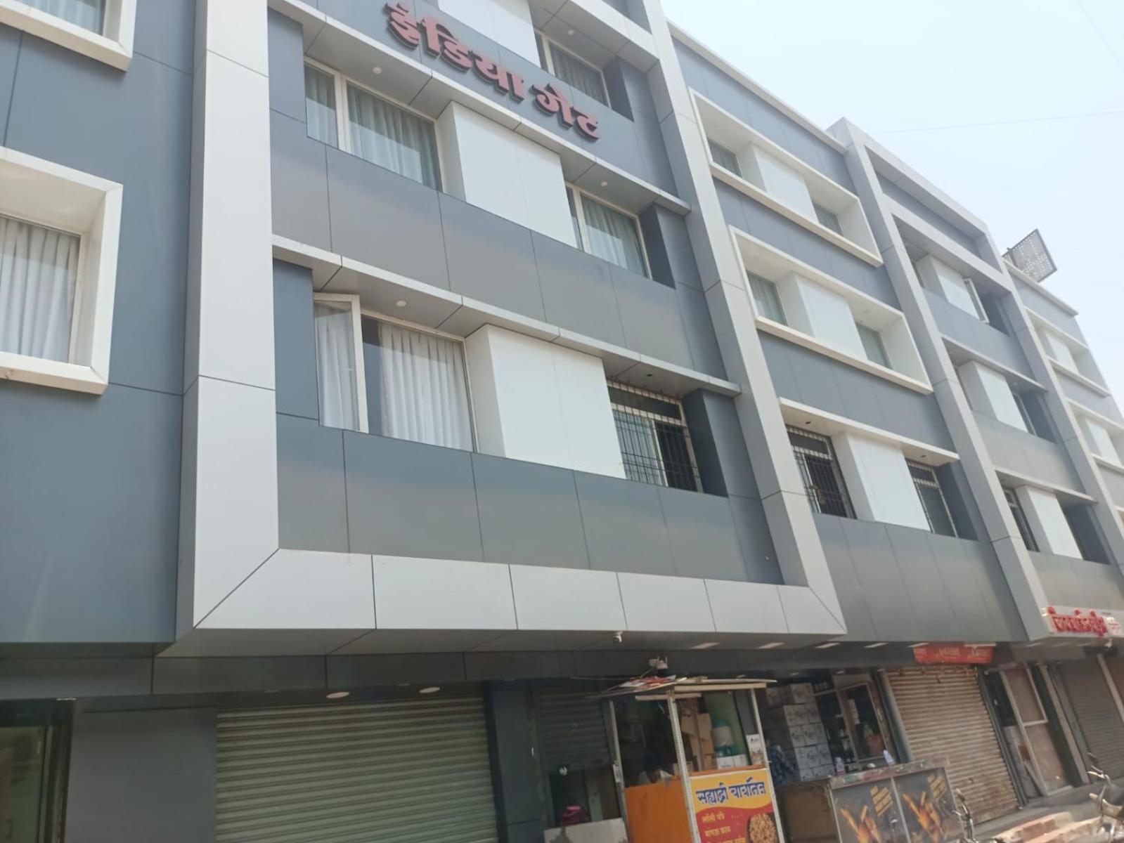 Hotel India Gate Narhe, Pune Exterior foto