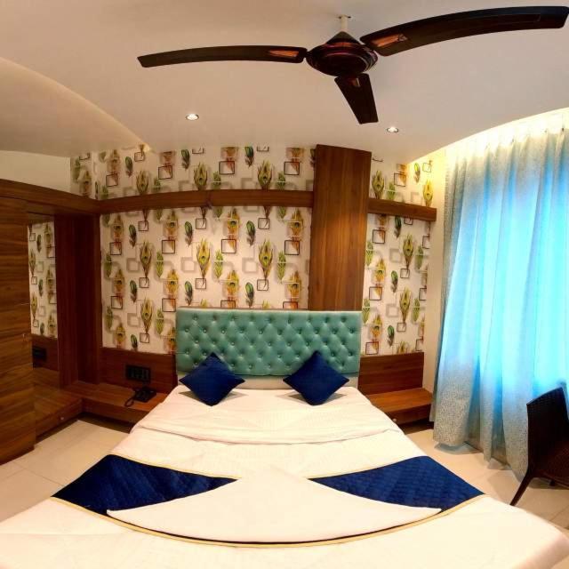 Hotel India Gate Narhe, Pune Exterior foto