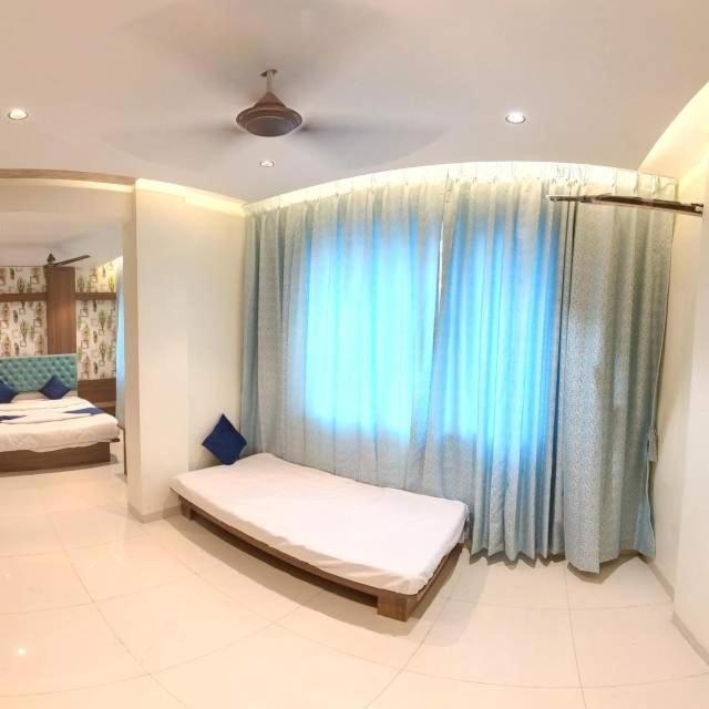 Hotel India Gate Narhe, Pune Exterior foto